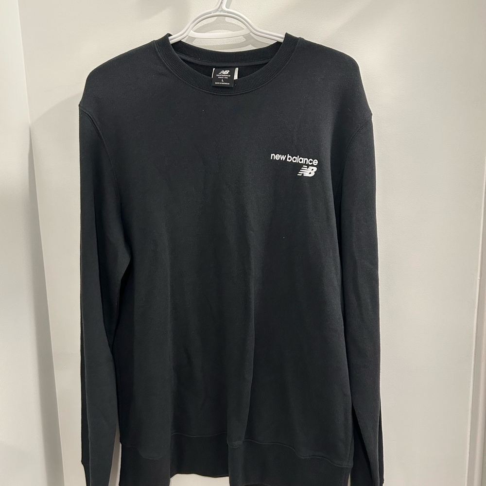 New Balance Men's Crewneck Sweater in Black